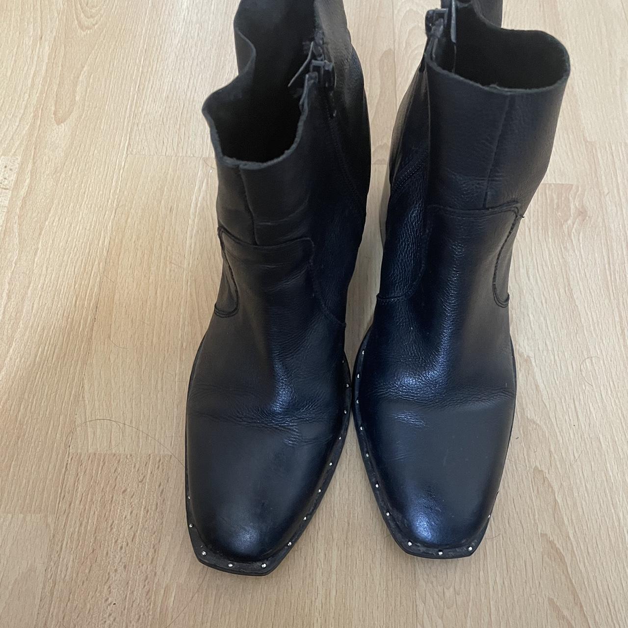 ASOS Size 6 black boots Worn in good condition - Depop