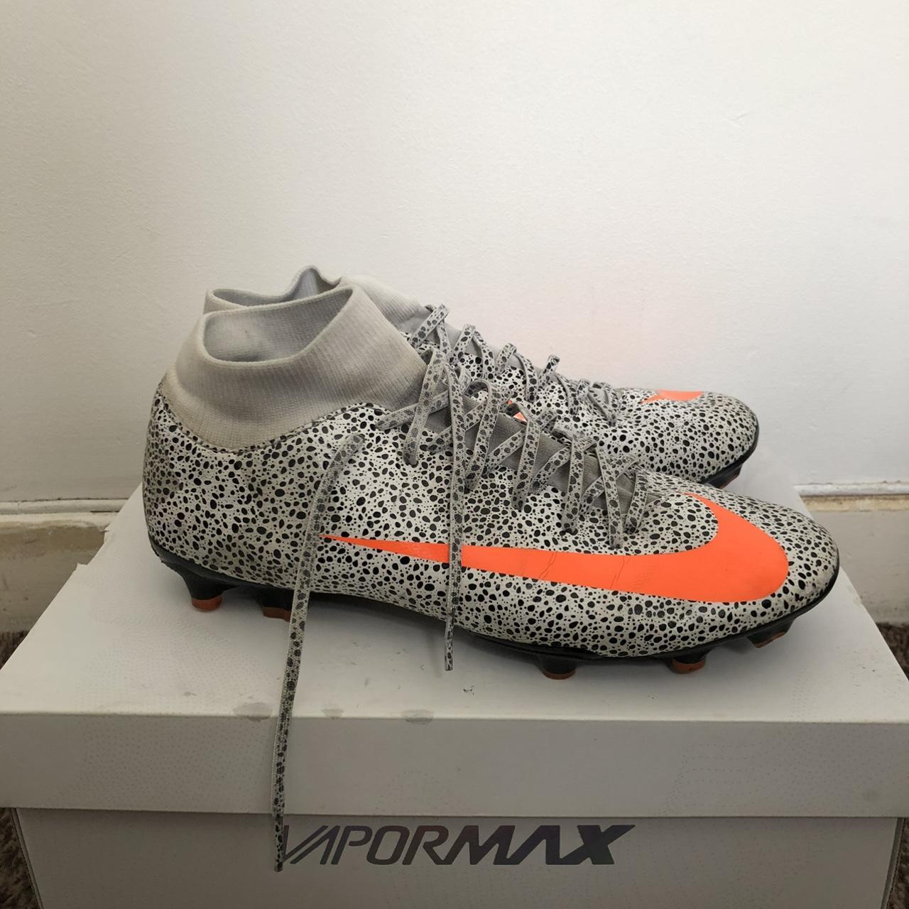 cr7 silver safari
