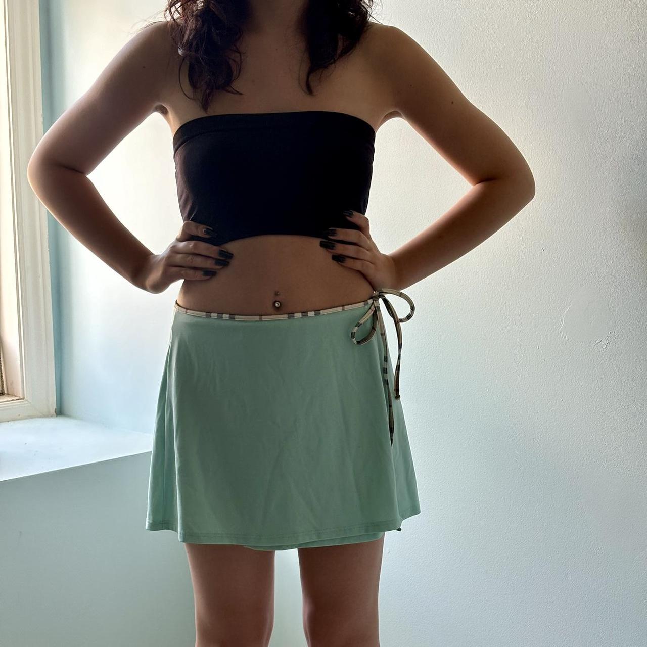 Burberry swim skirt hotsell
