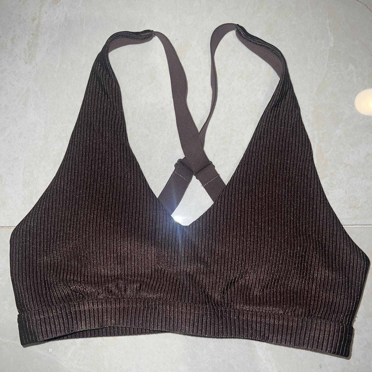 Offline By Aerie Women's Sports Bra Stretch Medium - Depop