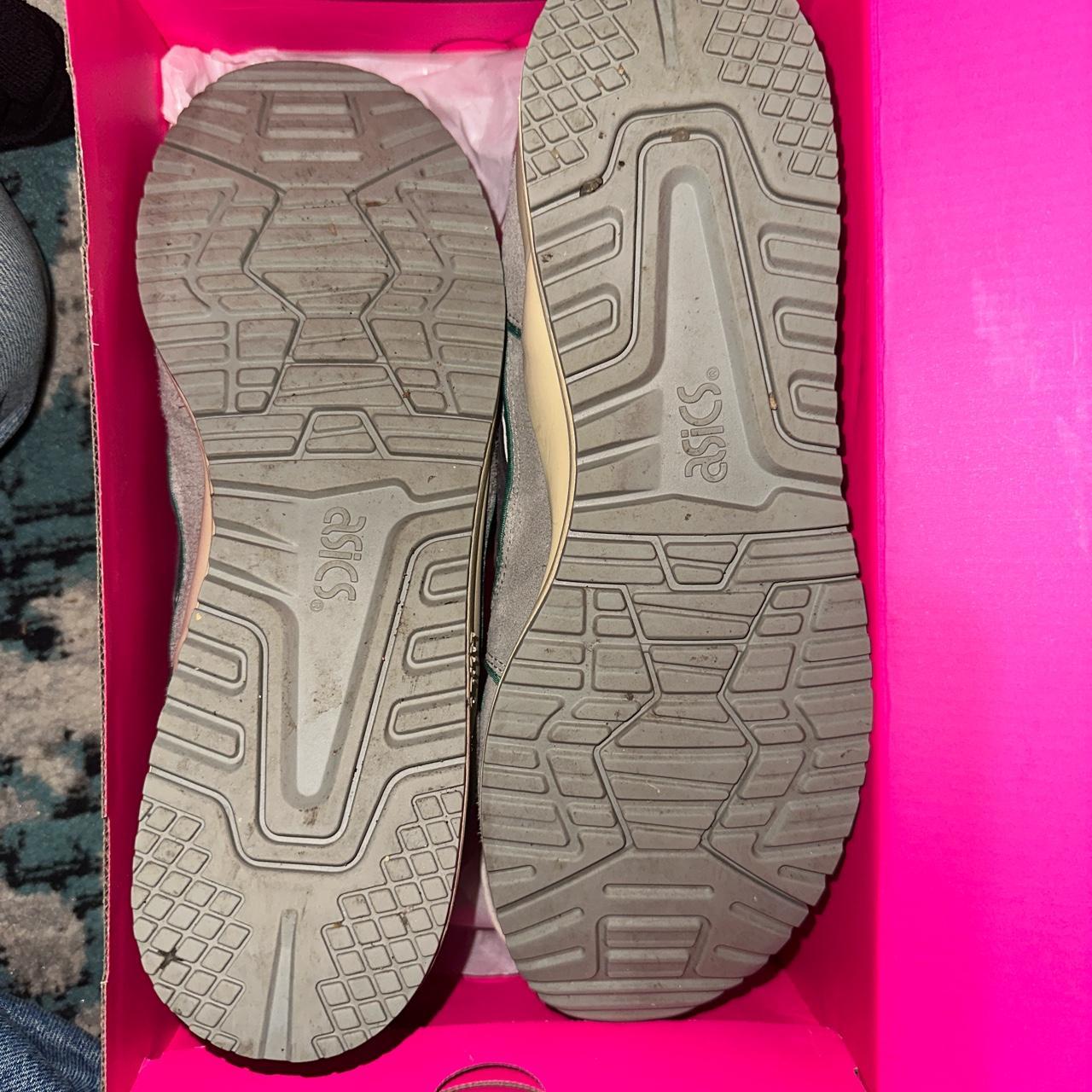 reebok classic junior trainers