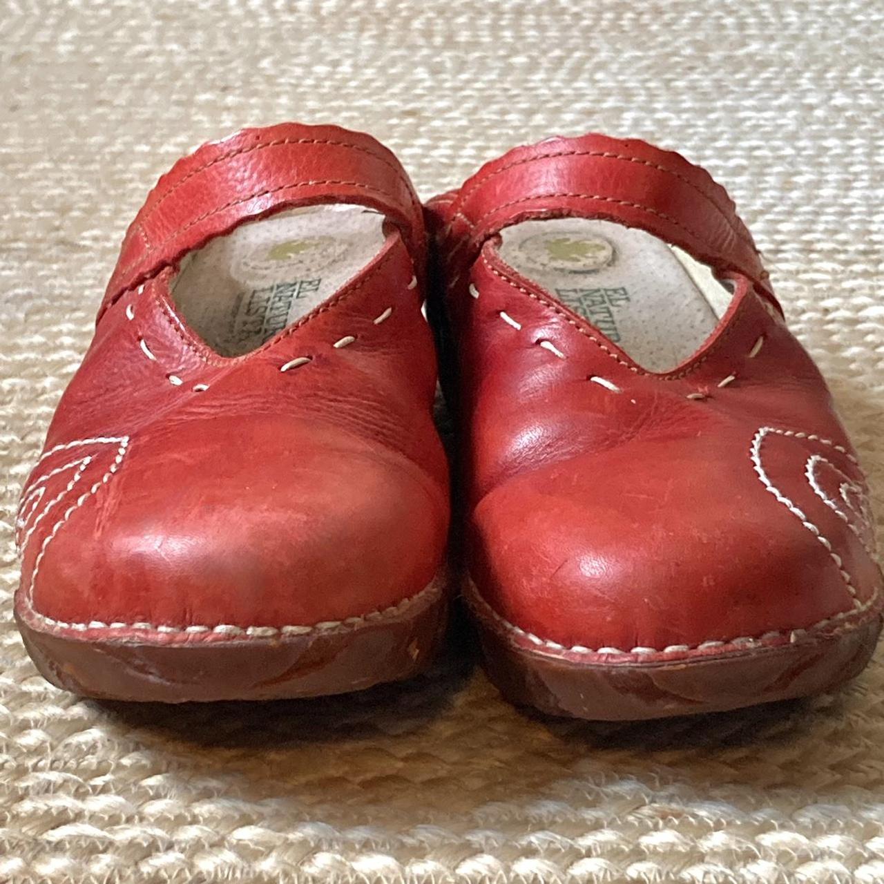 el natura lista mule/ clog red leather shoes with... - Depop