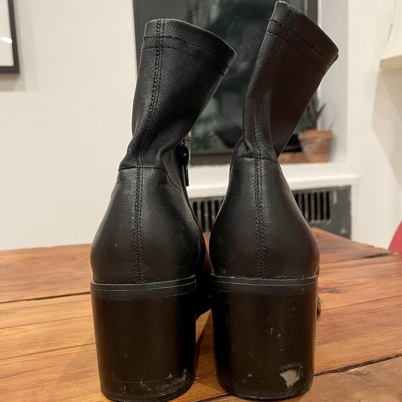 Jeandra bootie 2025 enzo angiolini