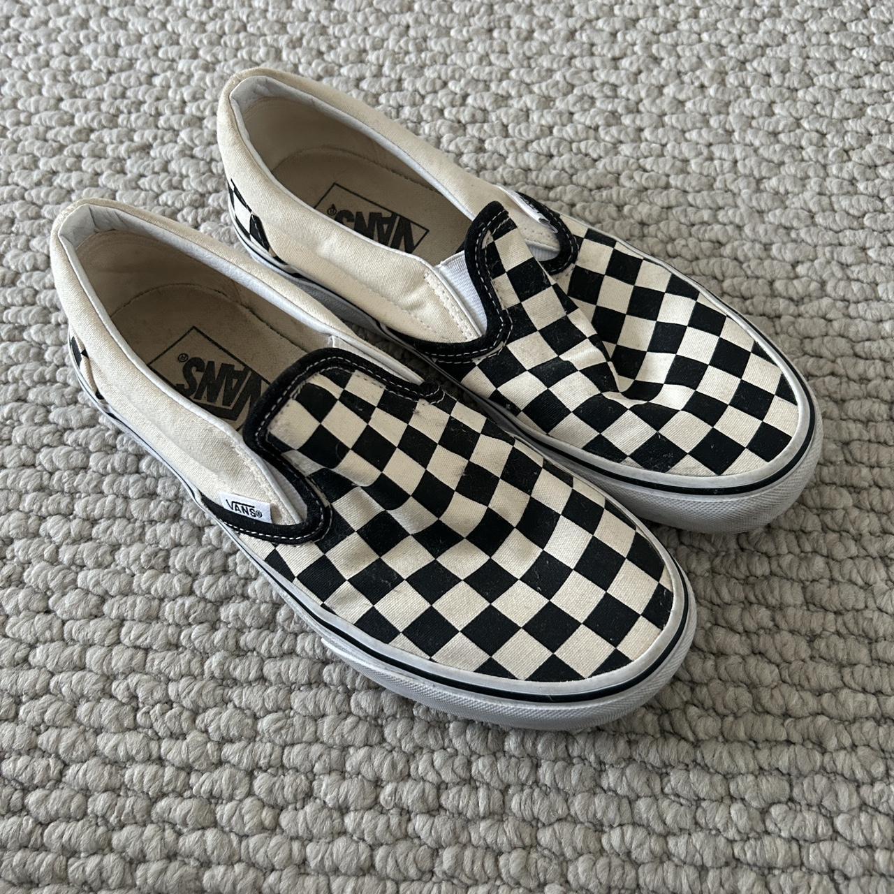 Chequered Vans Worn a harmful of times. Size 38 - Depop