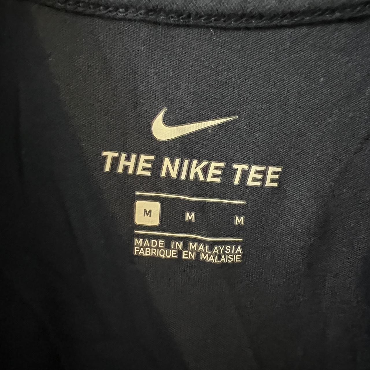 mens navy nike t shirt