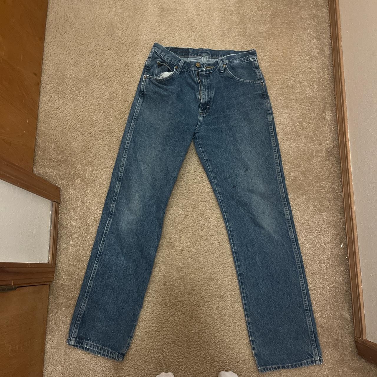 wrangler denim jeans size 32 x 34 regular fit - Depop