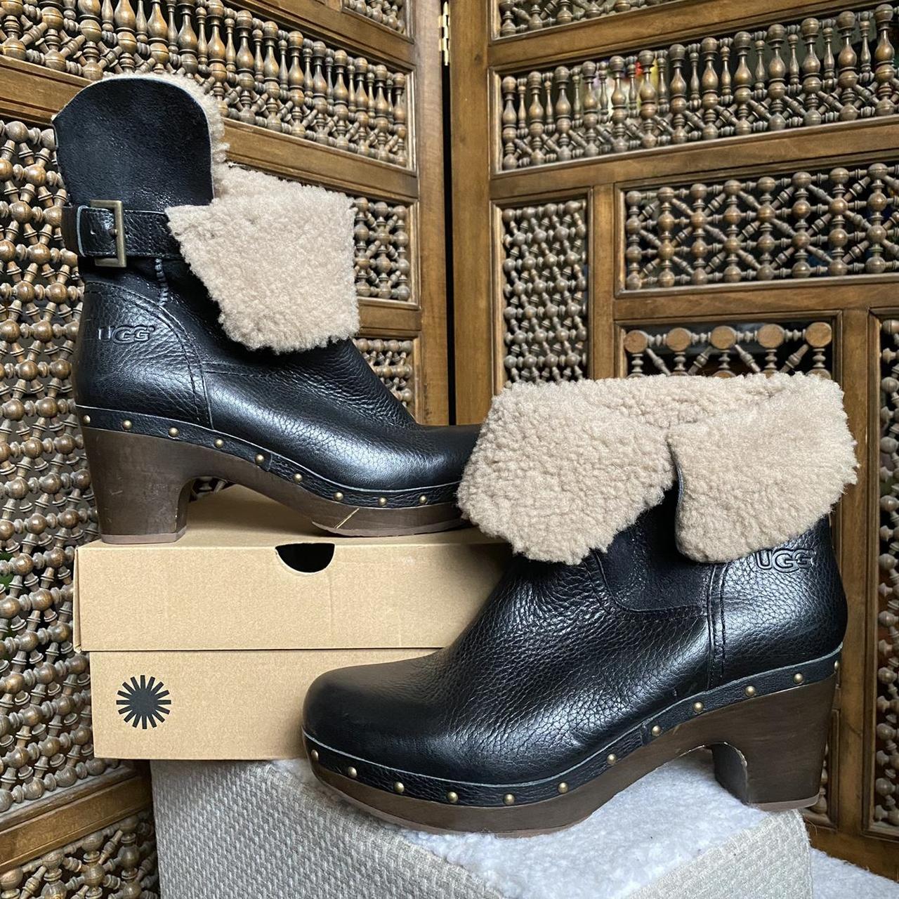 Black ugg outlet boots size 9