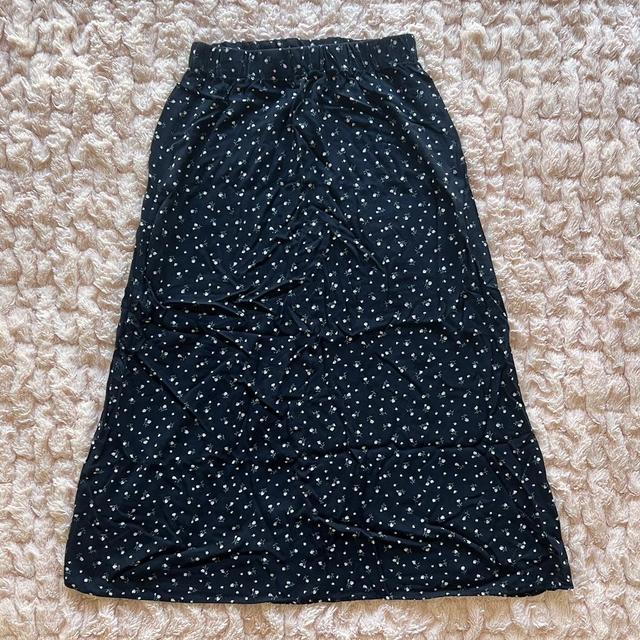 Brandy melville-maura-skirt - Depop