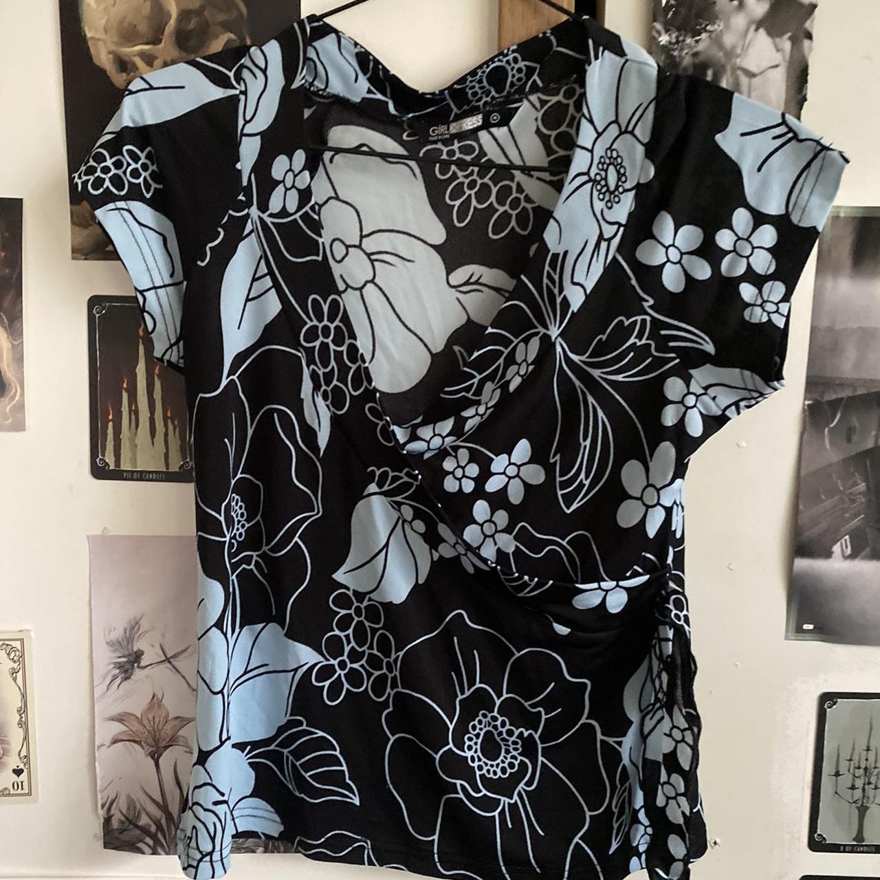 Women's Black and Blue Top | Depop