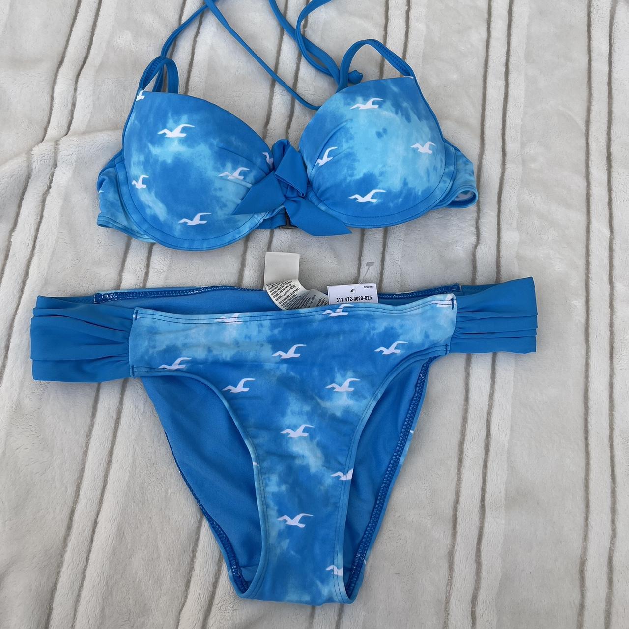 NEW WITH TAG! HOLLISTER SWIMSUIT TOP size