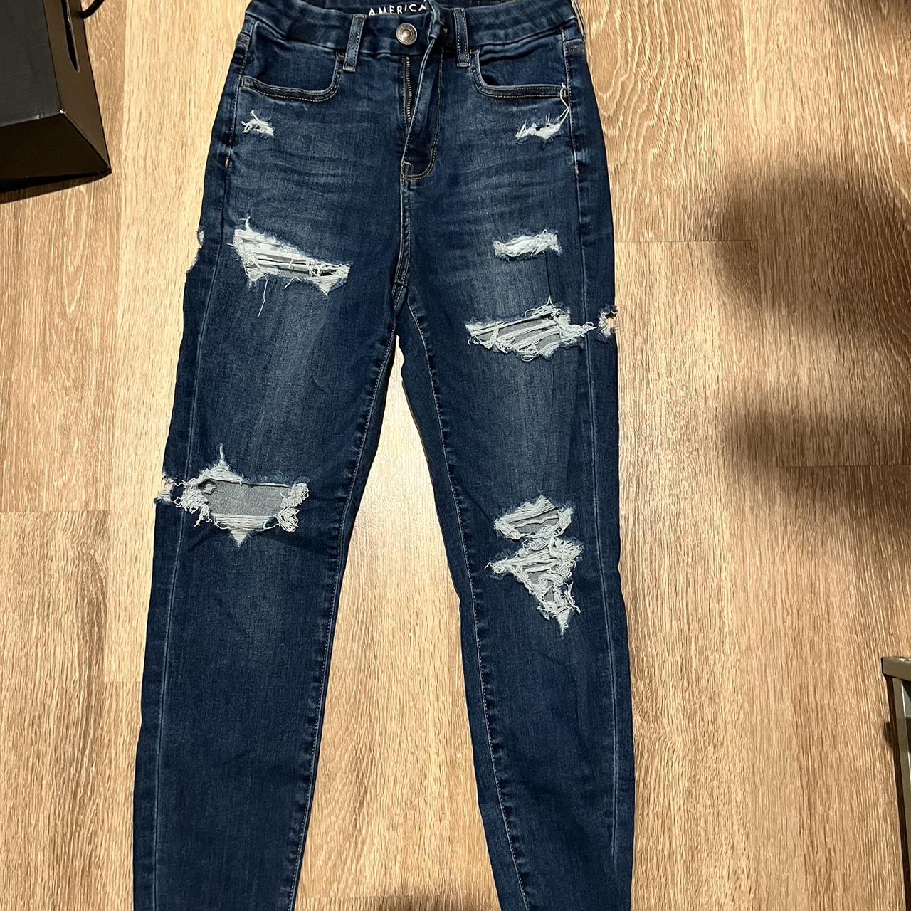 American Eagle Curvy jeans - Depop