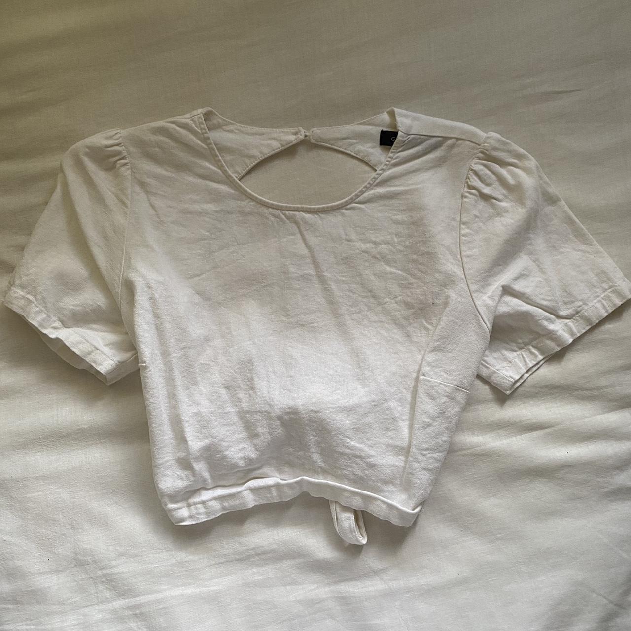Glassons white linen top with an open back and a tie... Depop