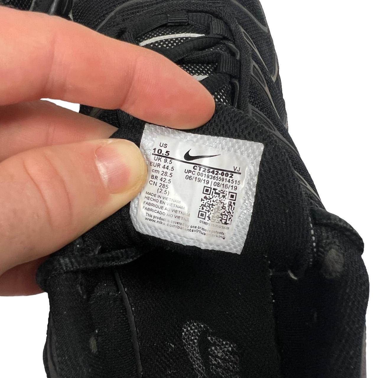 mens black nike trainers with white tick