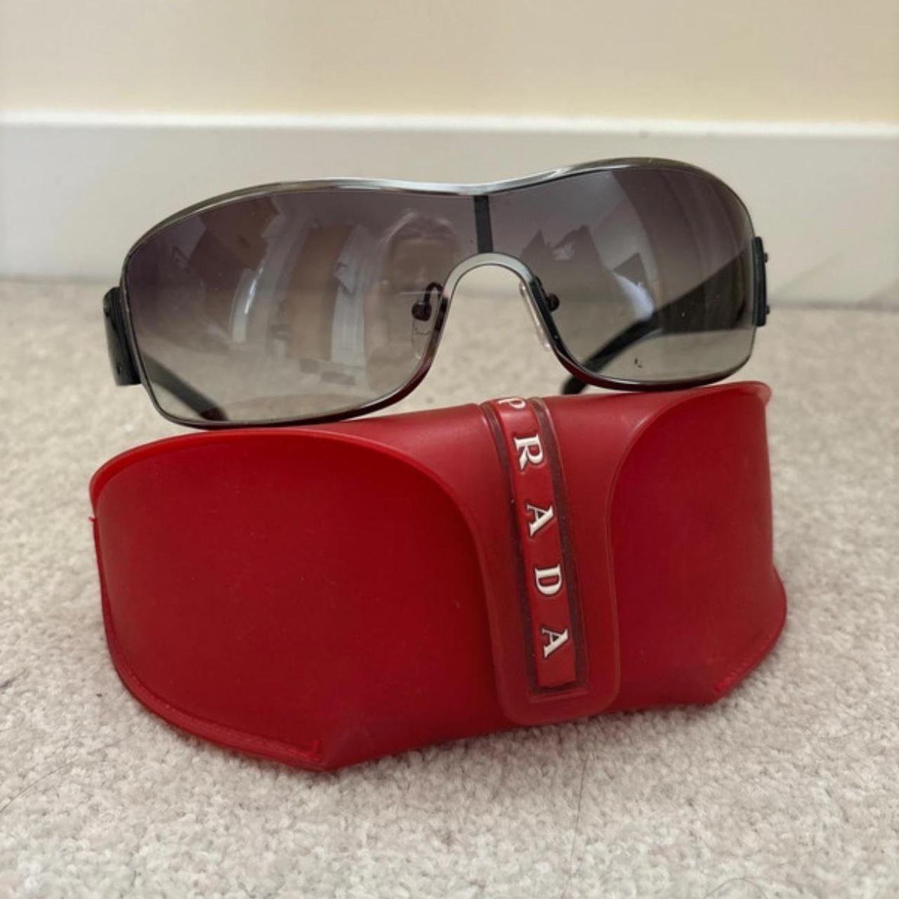 Prada sport sunglasses SpS52E 5AV 5D1