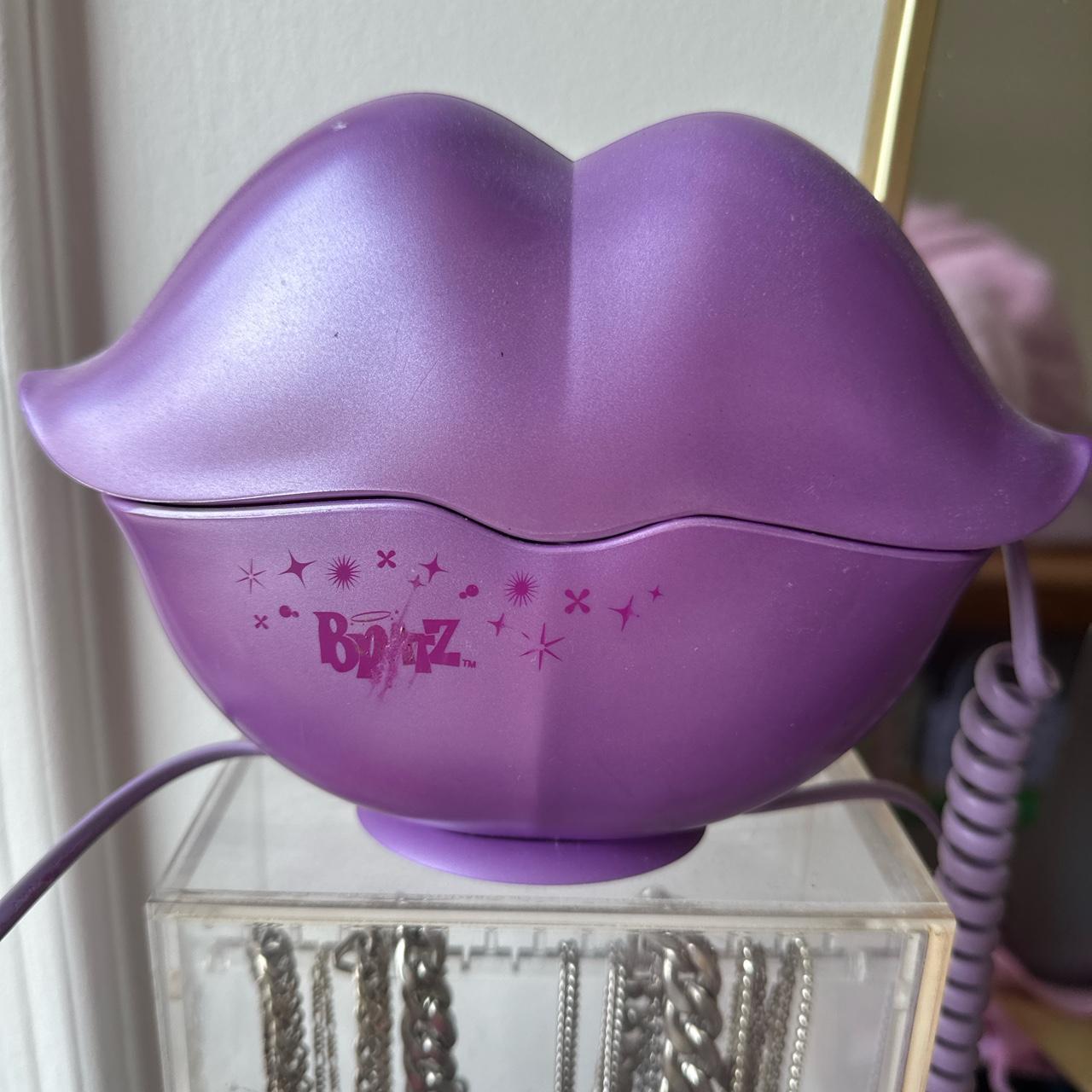 selling my iconic very rare early 2000s bratz lips... Depop