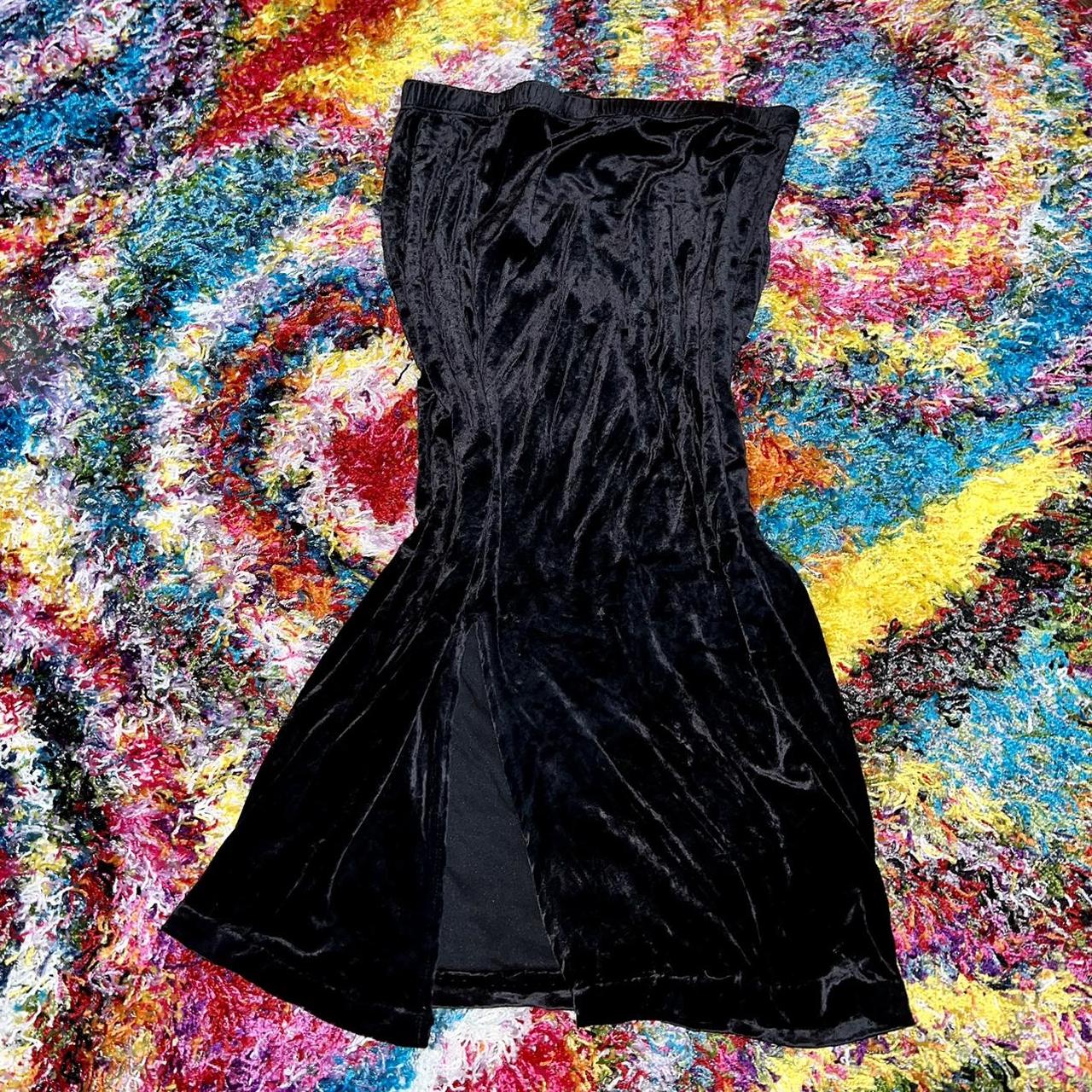 Black velvet 90s clearance skirt