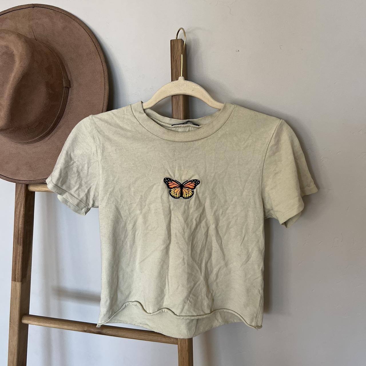 Brandy Melville butterfly top 🦋 Cute lil cropped... - Depop