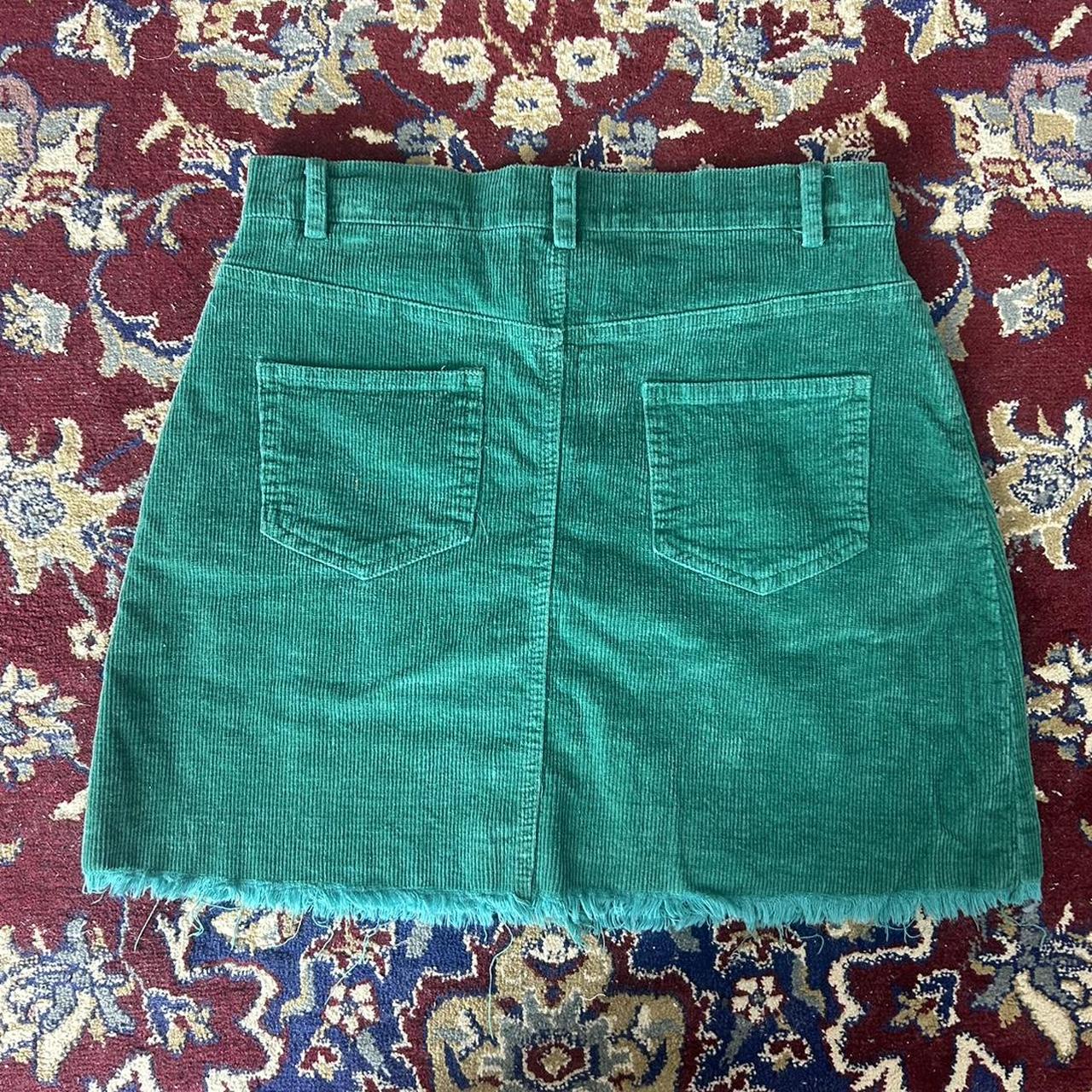 Emerald green corduroy mini skirt 💚 Such a beautiful... - Depop