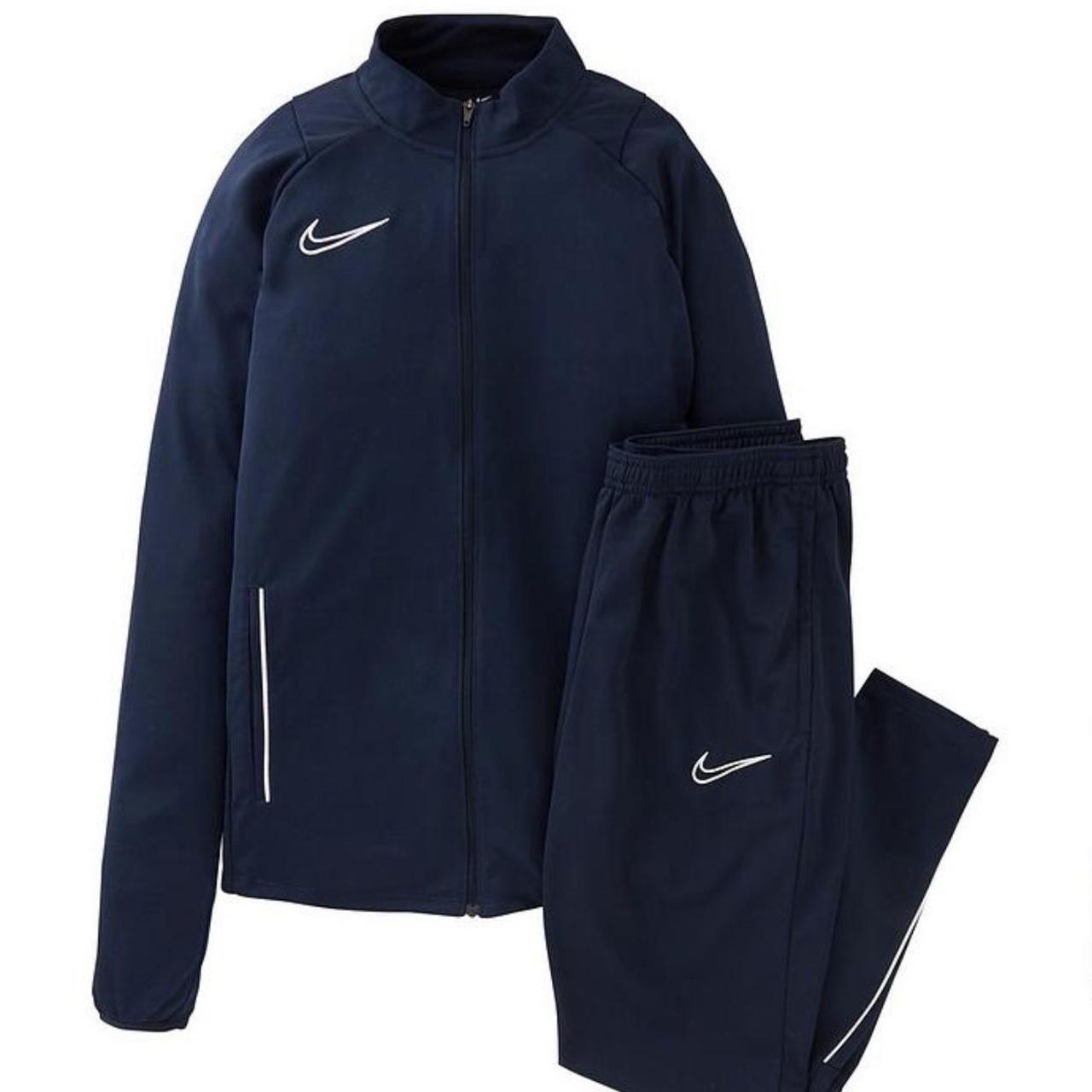 Nike Women's Navy and White Joggerstracksuits Depop