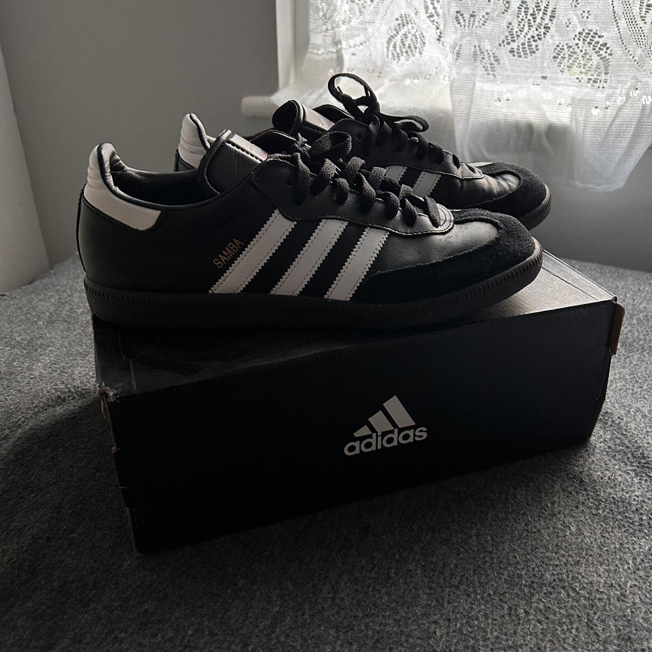 Adidas Originals Samba Trainers Black/White 8.5... - Depop