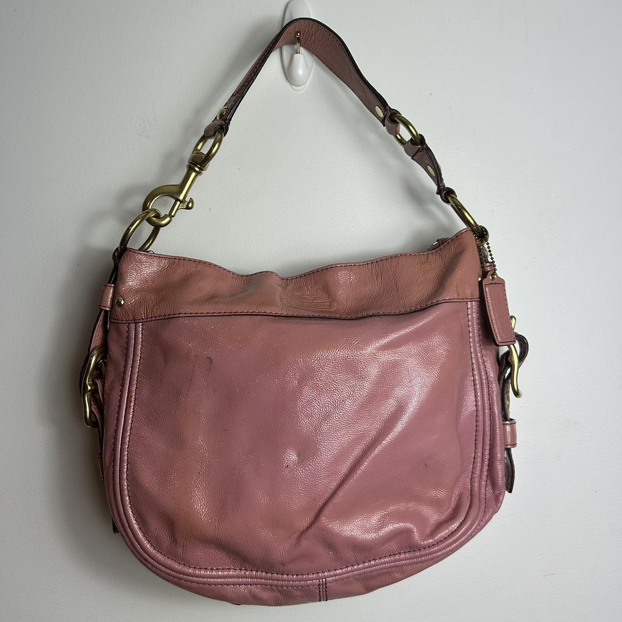 2000s Coach patent leather Shoulder bag Signs of | Depop