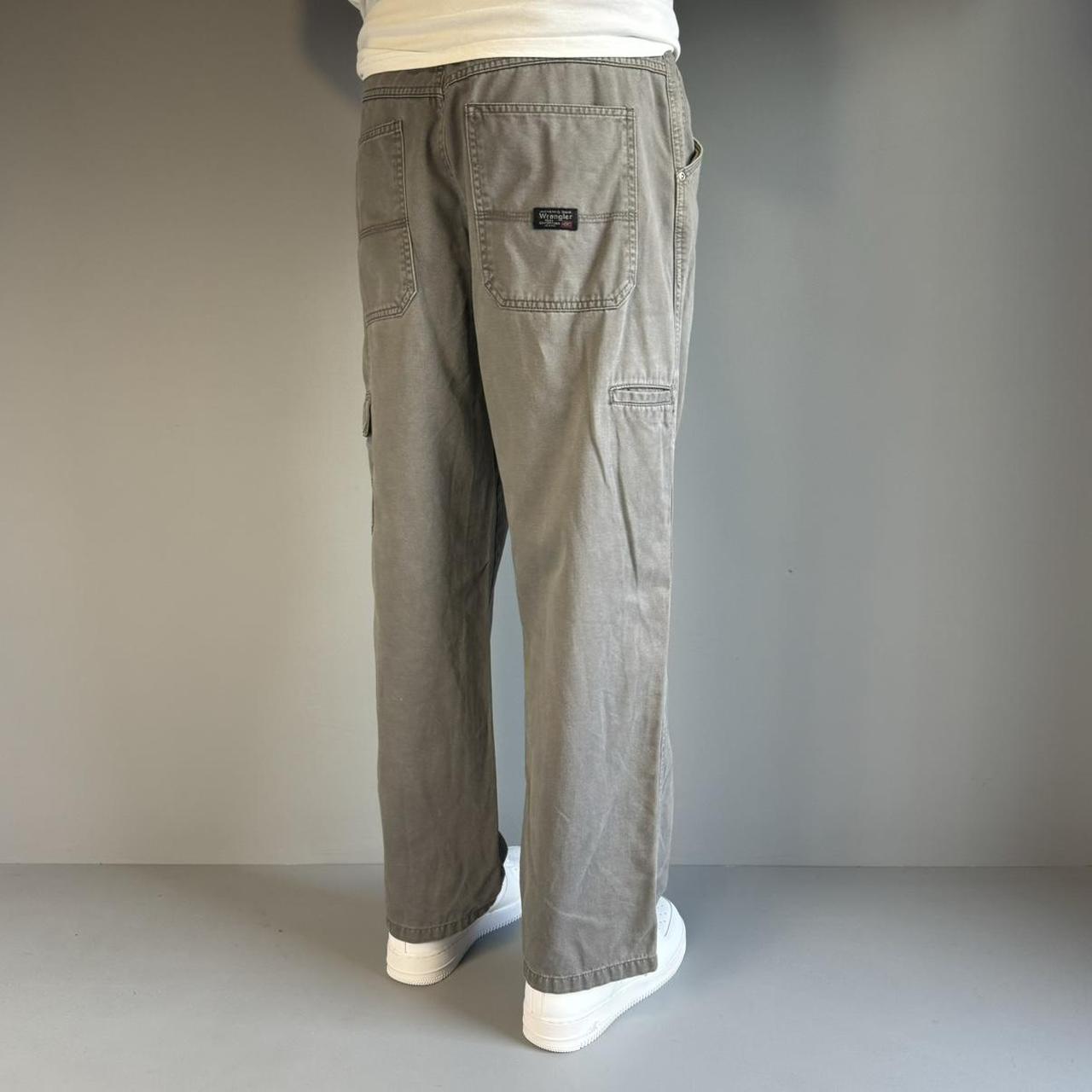 Wrangler gray hot sale cargo pants