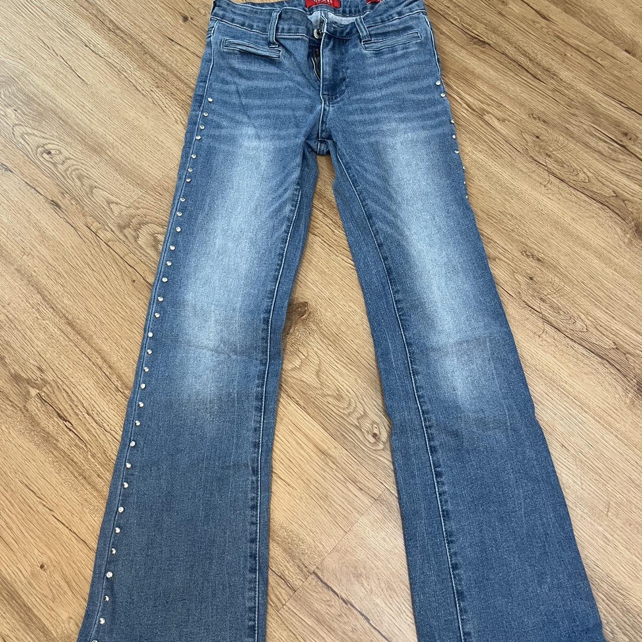 item listed by stephy033s