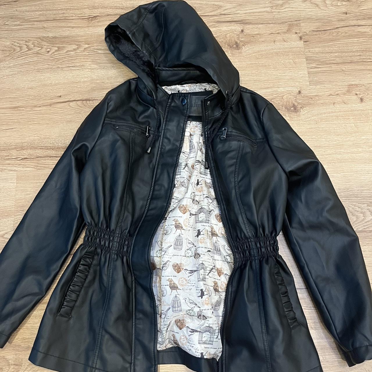 item listed by stephy033s