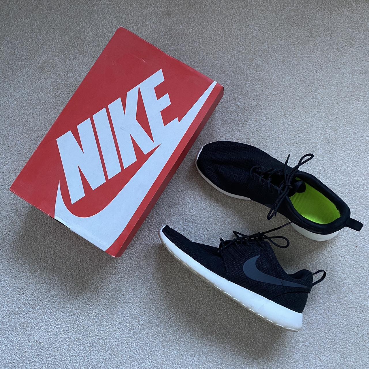 roche sneakers