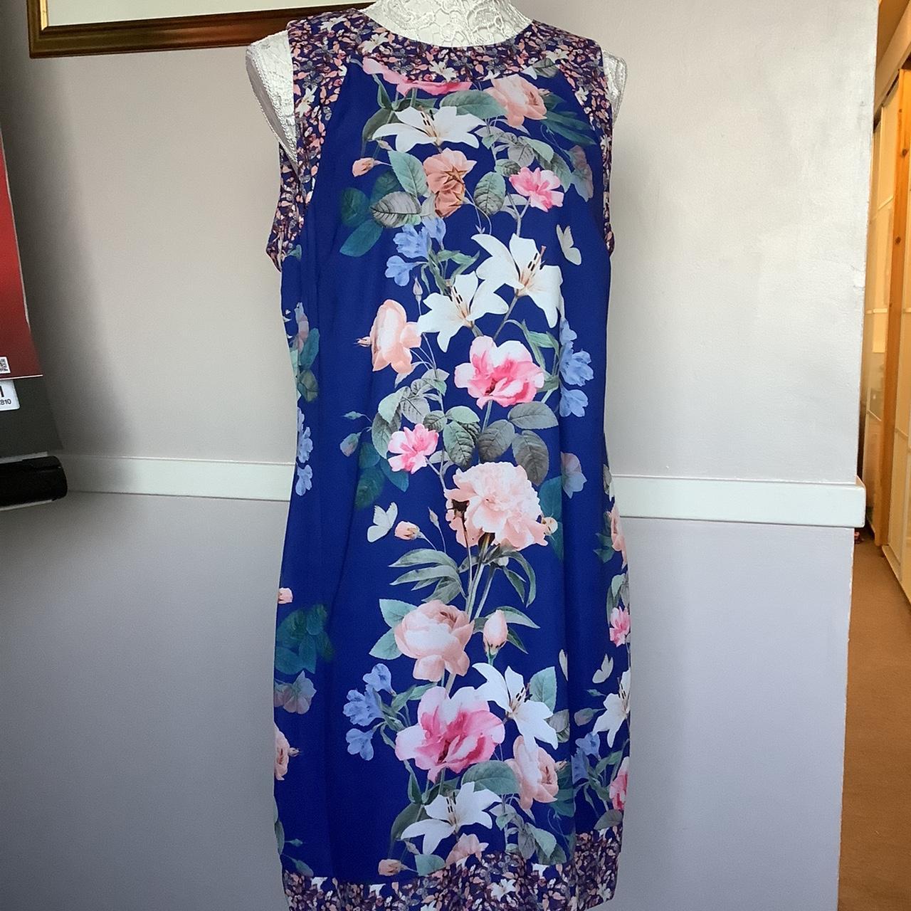 Wallis Women's Dress | Depop