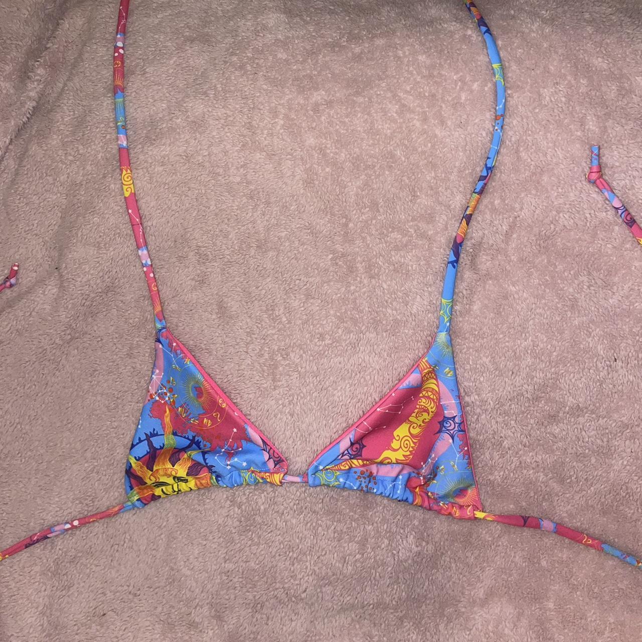 McEwan studio handmade bikini triangle top🌞💗💙 Size... Depop
