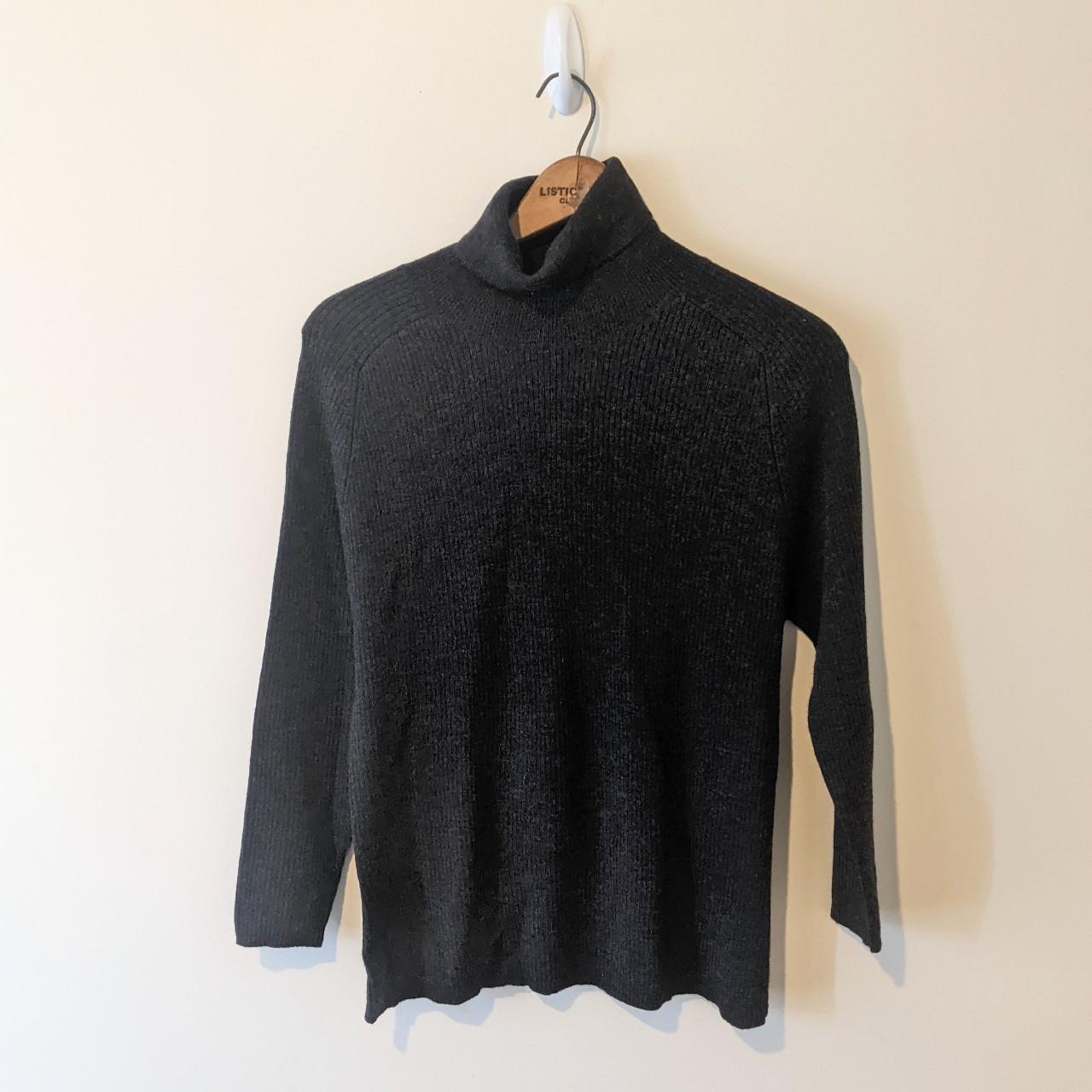 Banana Republic Women's Grey Jumper | Depop