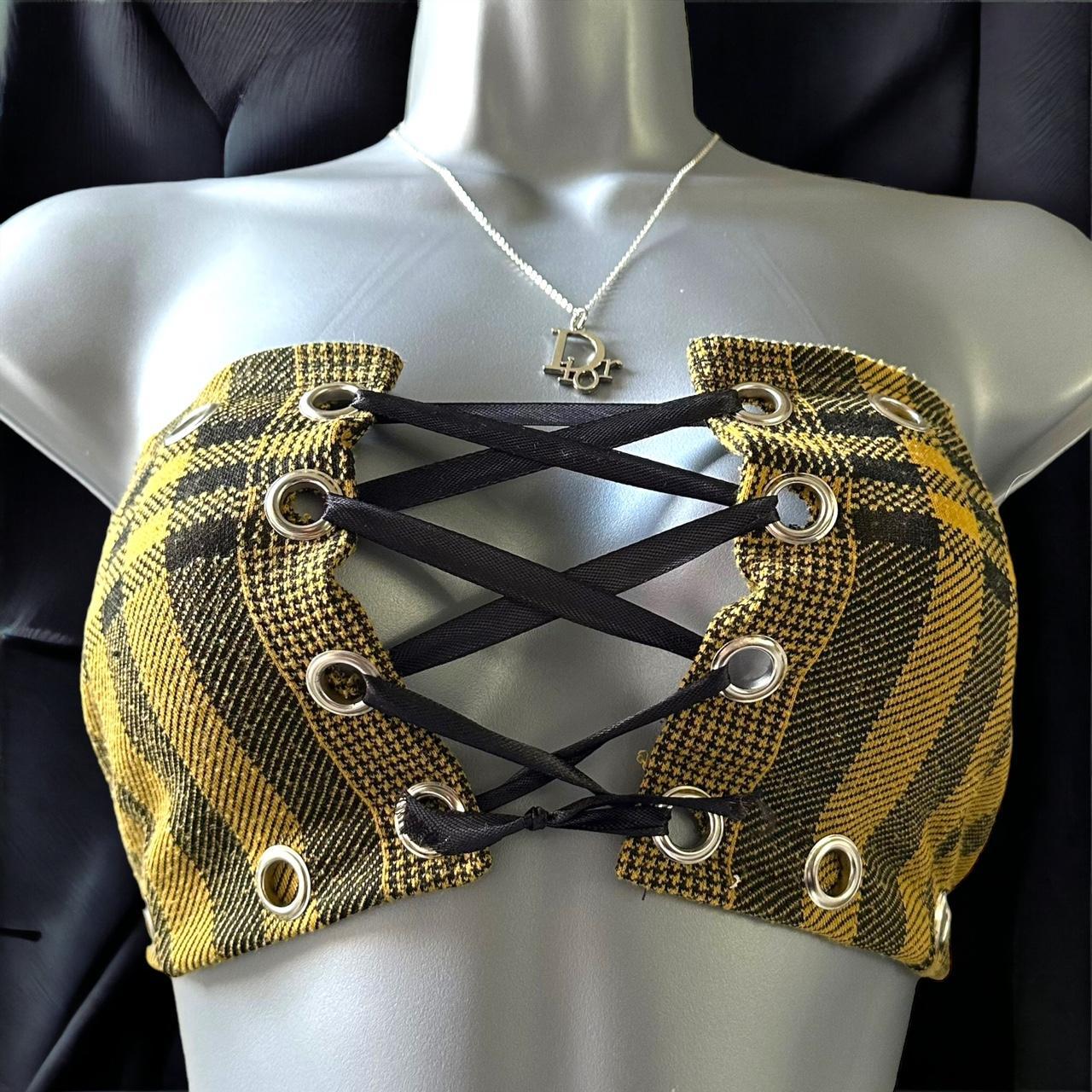 B O C Women S Black And Yellow Crop Top Depop