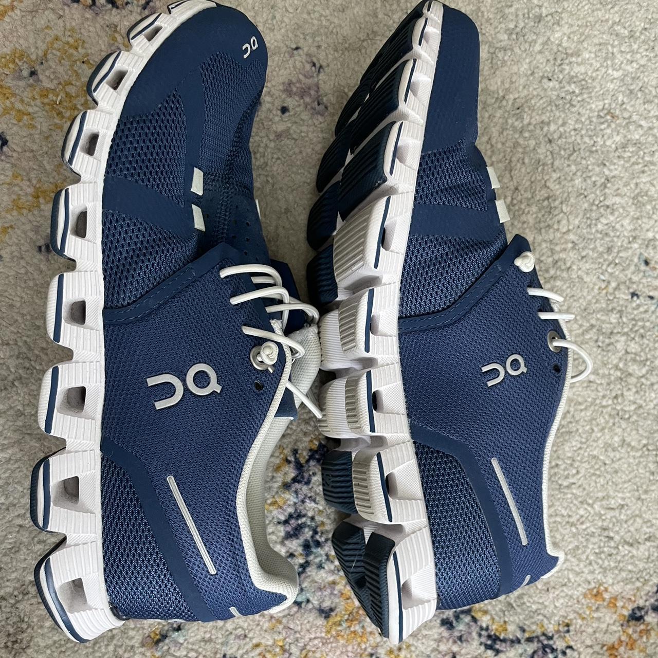 cloudstepper tennis shoes