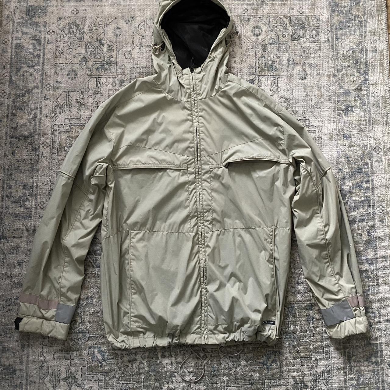 item listed by finn221