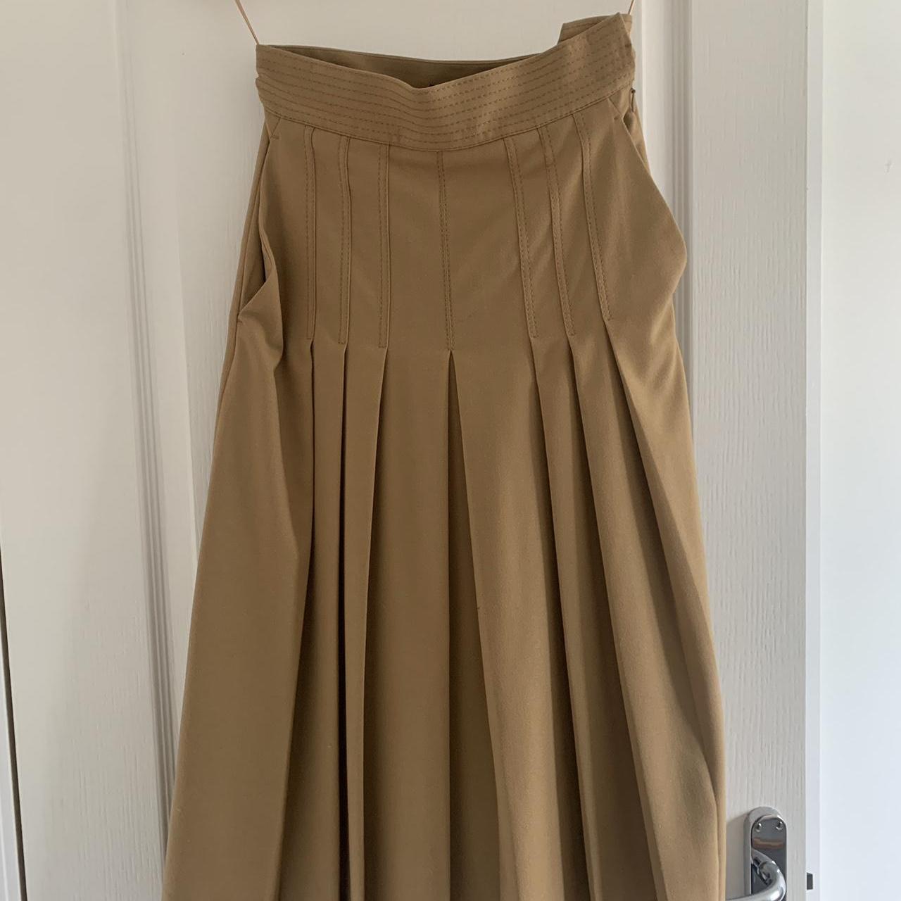 item listed by carmenfarrell_