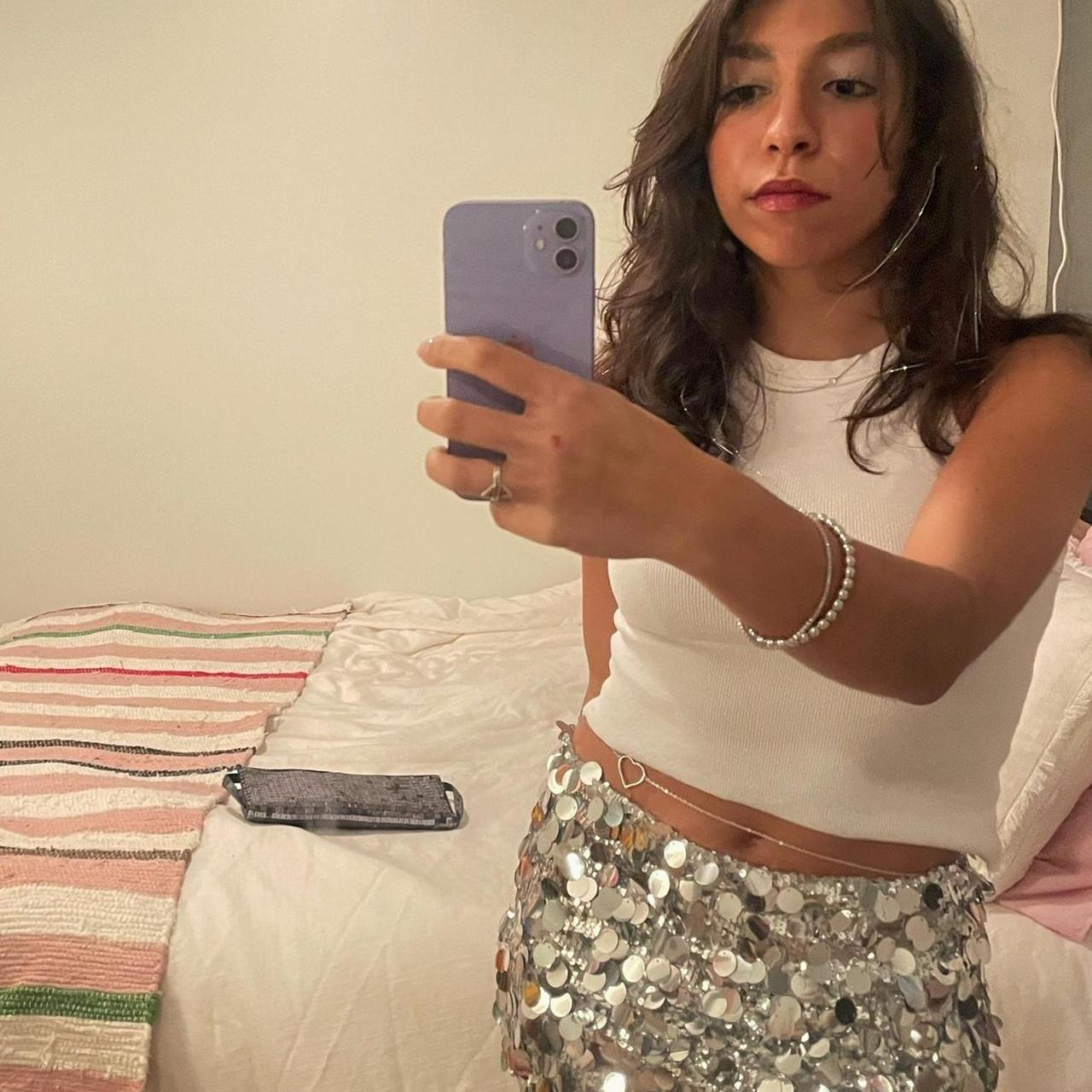 item listed by alliealliealliegirl