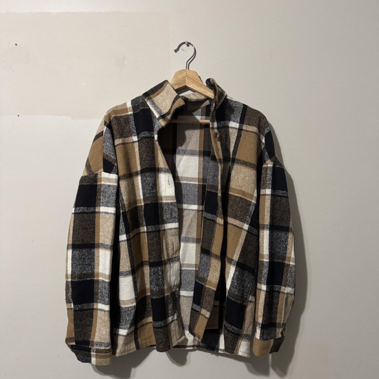 item listed by dahlialy