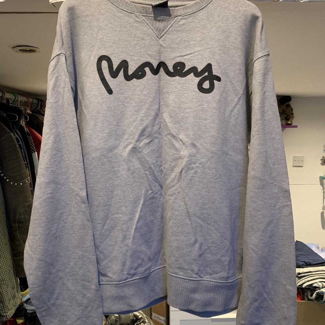 item listed by guepes