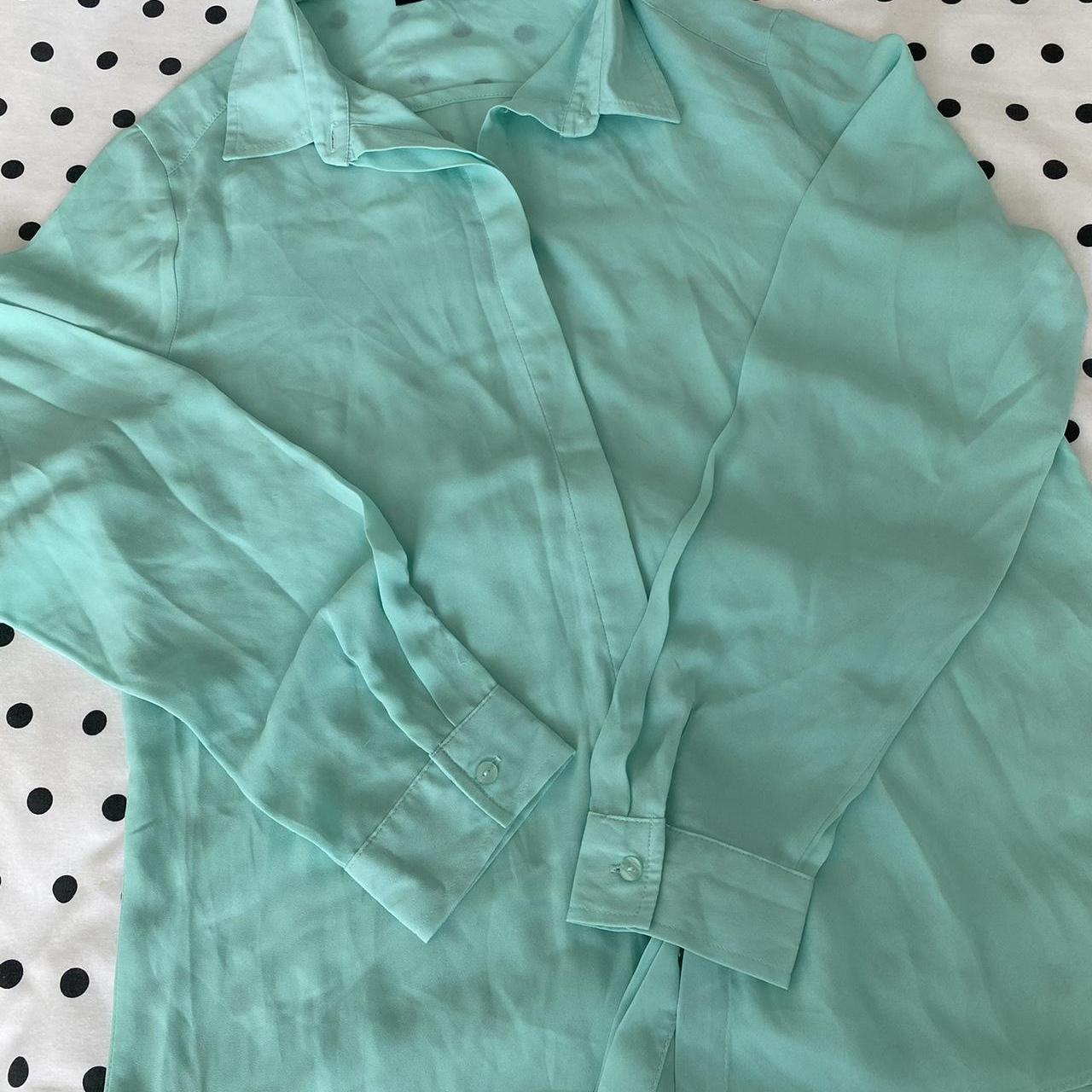 item listed by sarasharif