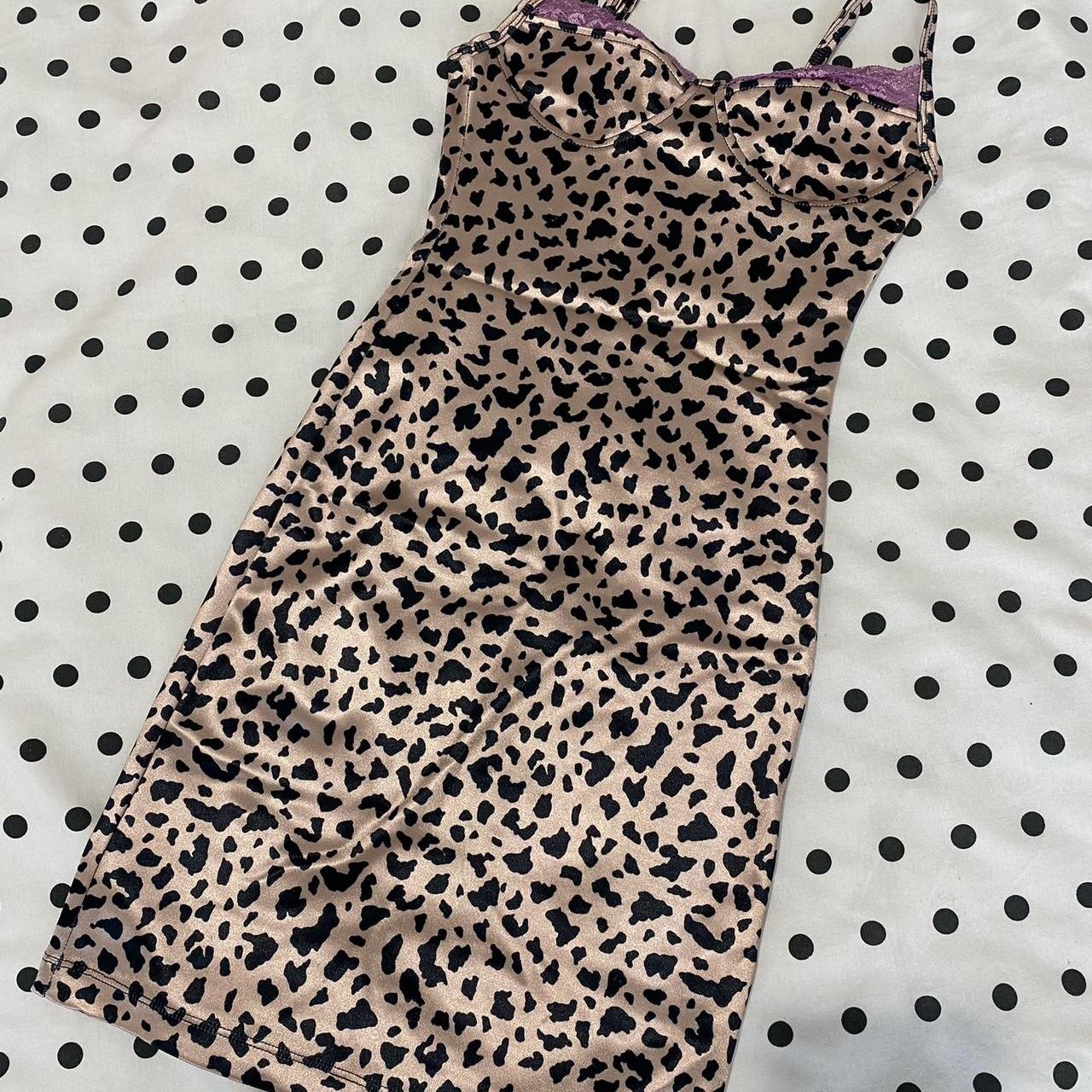 item listed by sarasharif