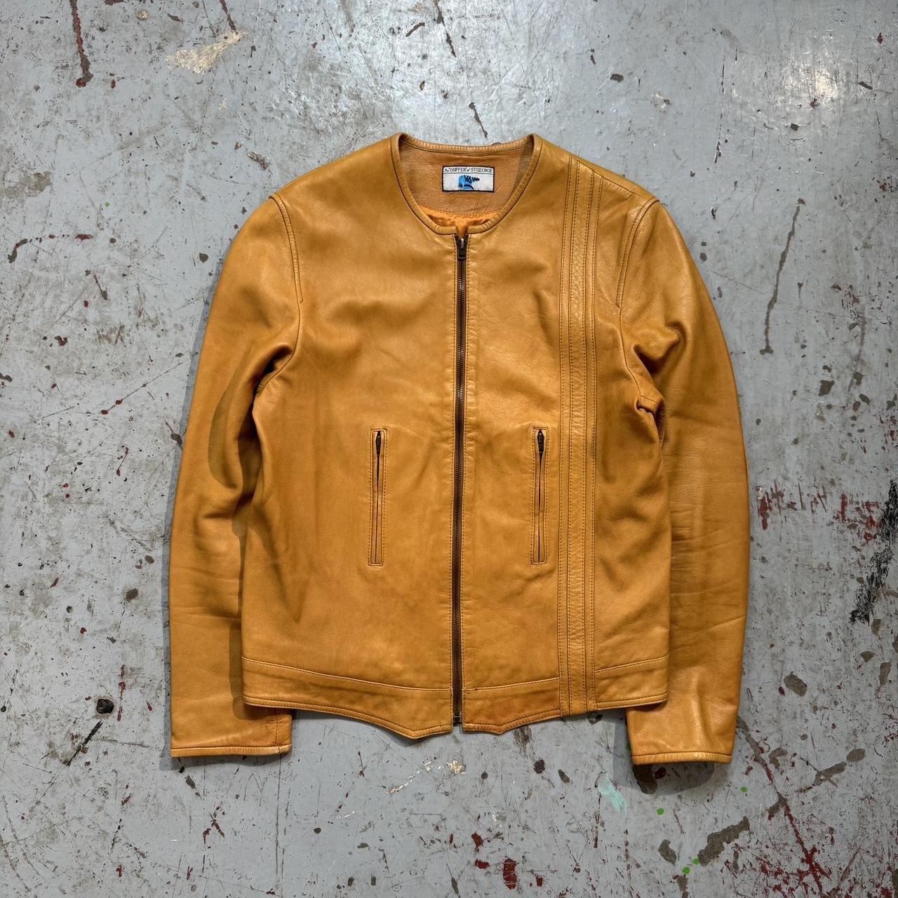 item listed by chrisjohnhend