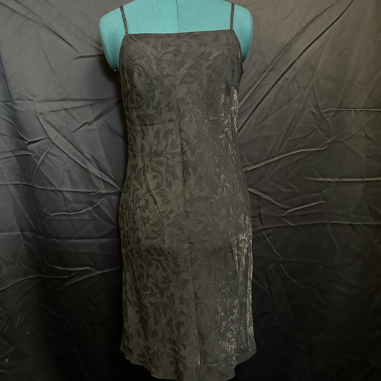 item listed by ceruleanraspberrythrifts