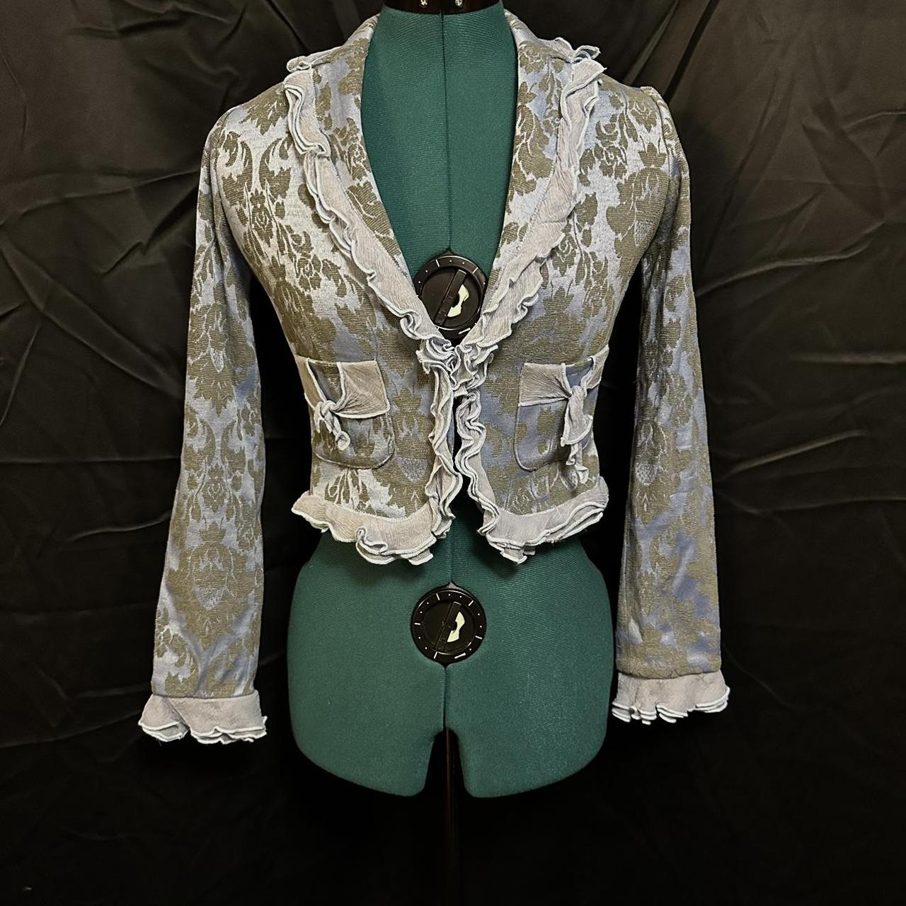 item listed by ceruleanraspberrythrifts