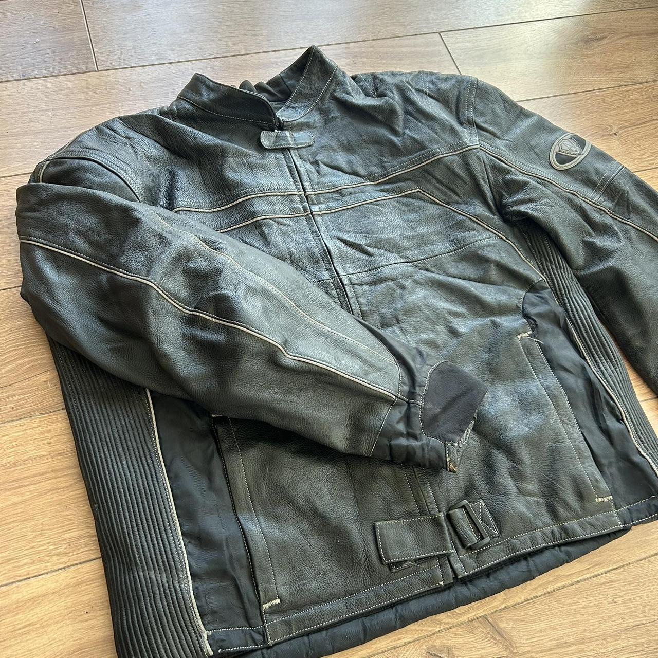item listed by ridelucci