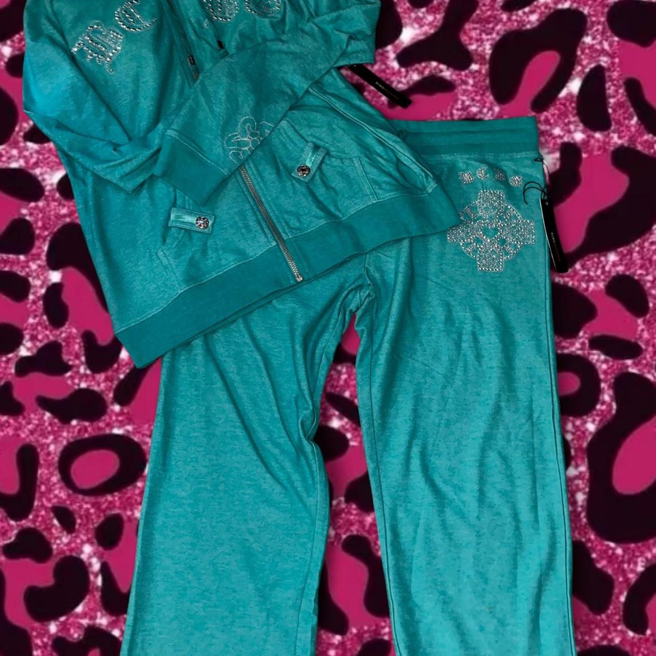 item listed by laurenluvsfashion