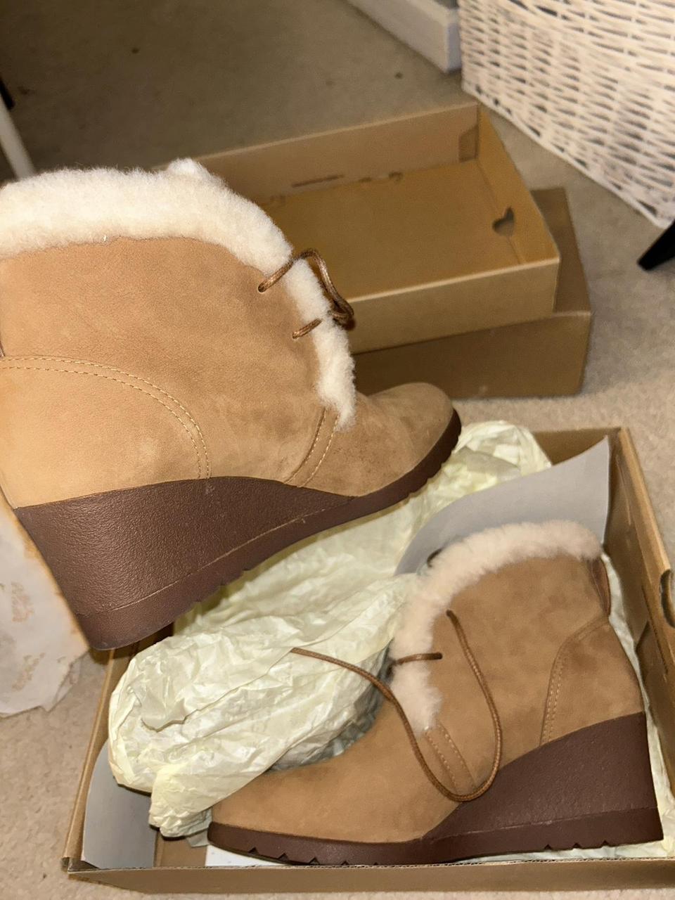 Brand new Jeovana winter ugg boots. Size 7.5 women s. Depop