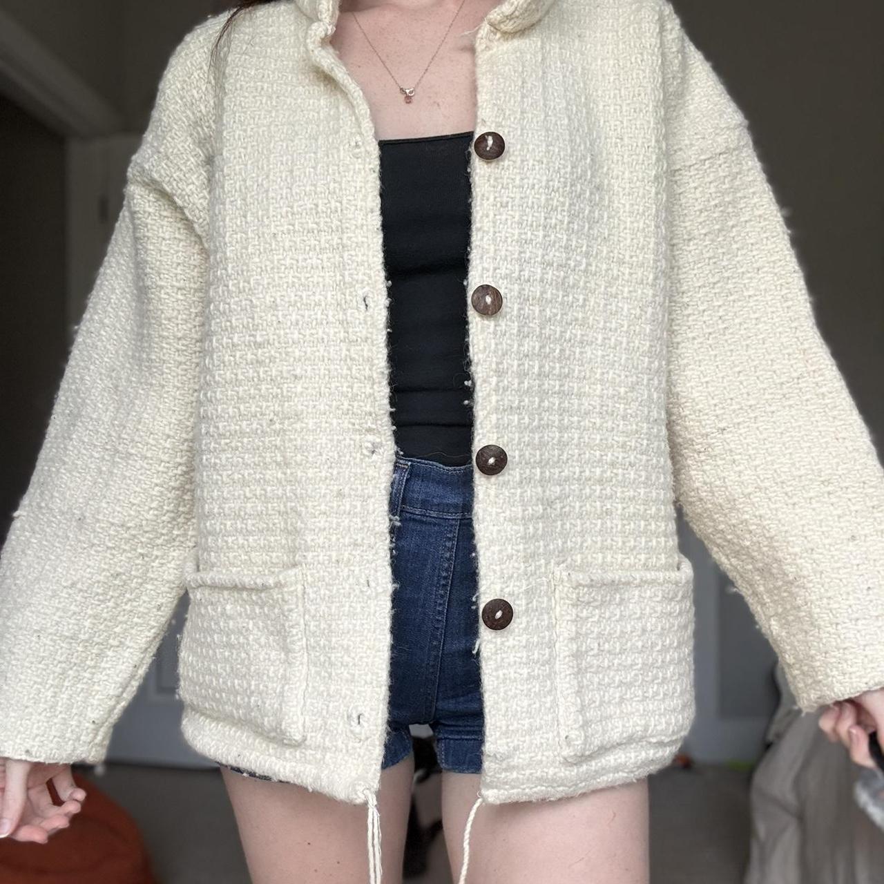 item listed by golddustvintagee