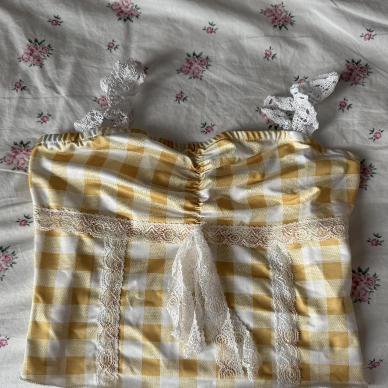 item listed by paigehench