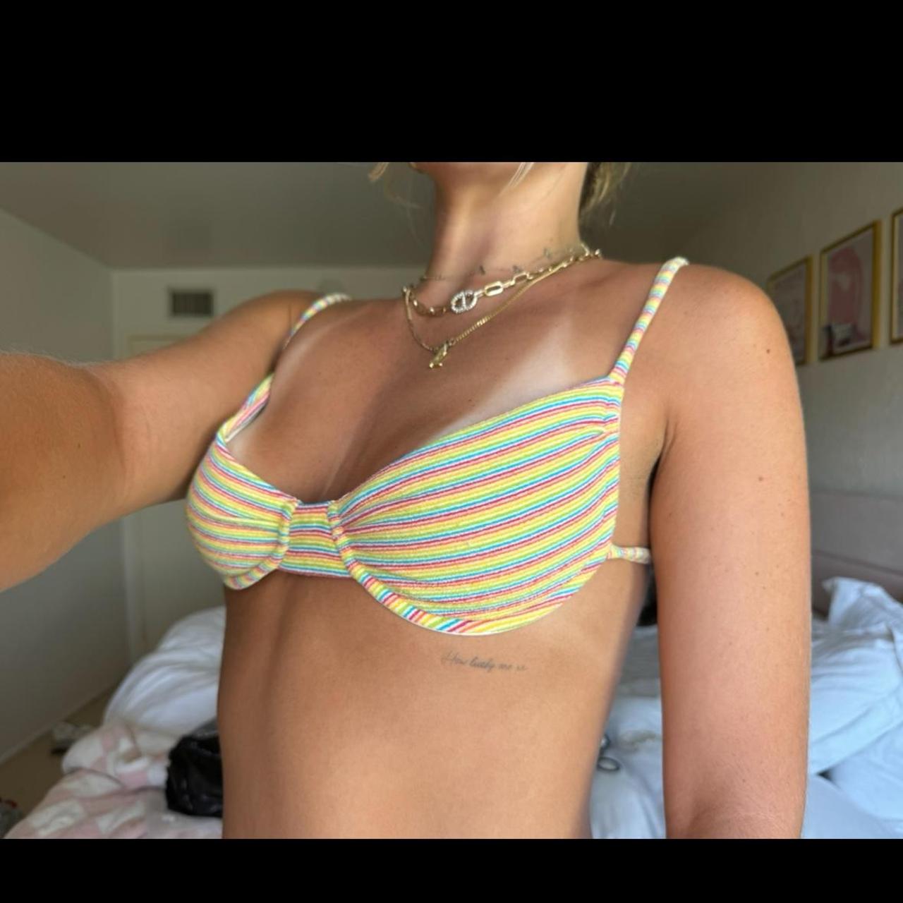 item listed by paigehench